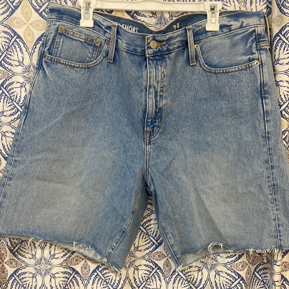 J Crew Mid Length Denim Short Sz 34